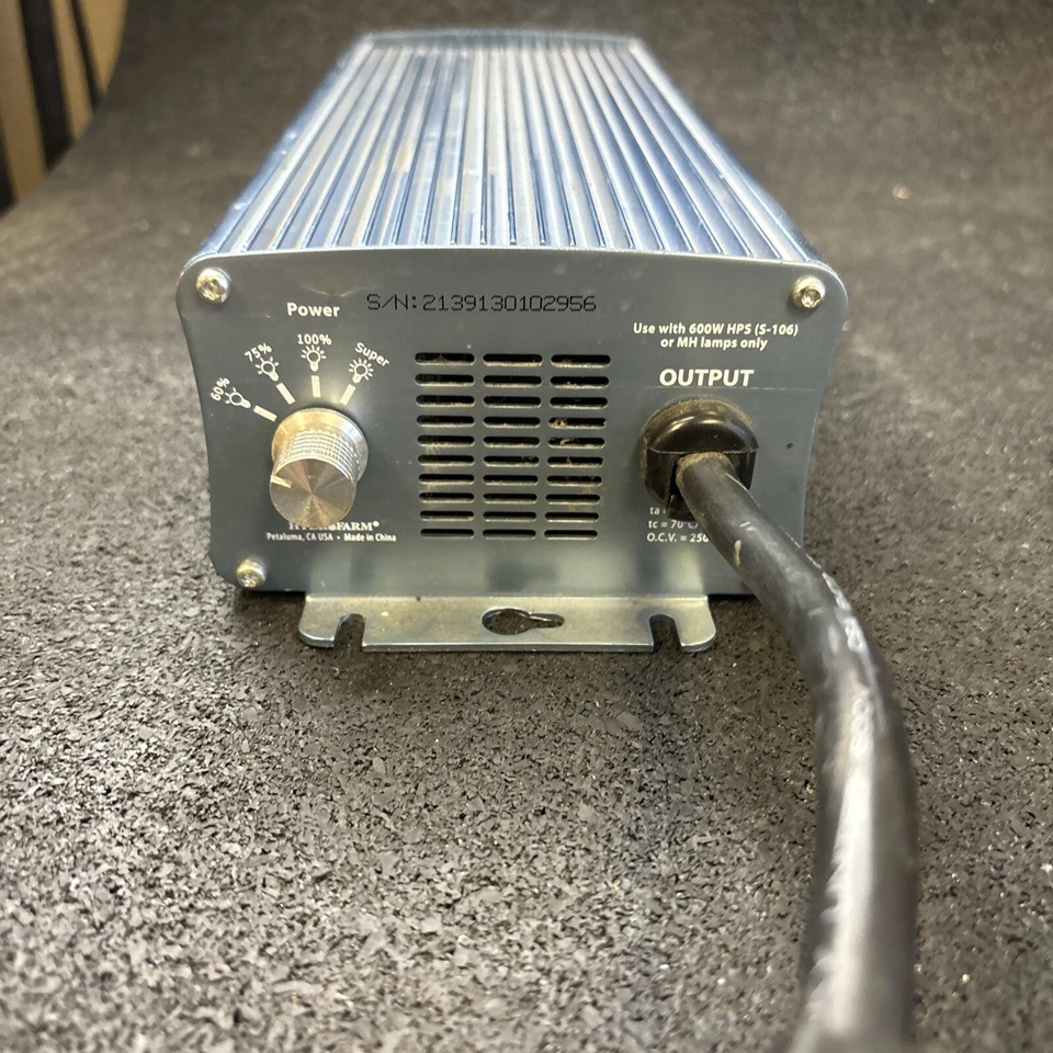 XTRASUN Dimmable Digital Ballast 600W 120/240V XTE600D - Image 4 of 4