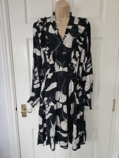 Fat Face Darcey Dress Size 10L Black & Cream Frill Front Tired Long Sleeves