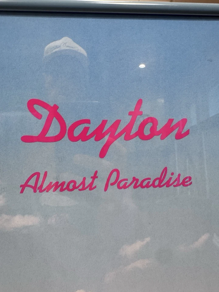 De colección Vibrante Dayton Ohio 'casi paraíso' Años 90 Bil Myers Impresión Póster Enmarcado Foto 2 de 4