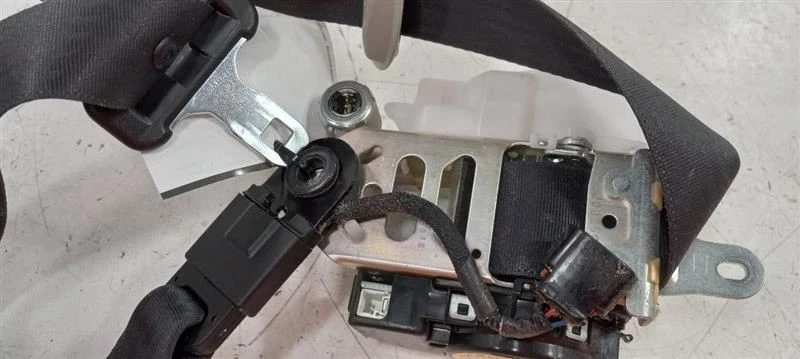 Cinturón de seguridad delantero derecho pasajero correa retractor se adapta a 08 LEXUS GS350 Foto 4 de 4