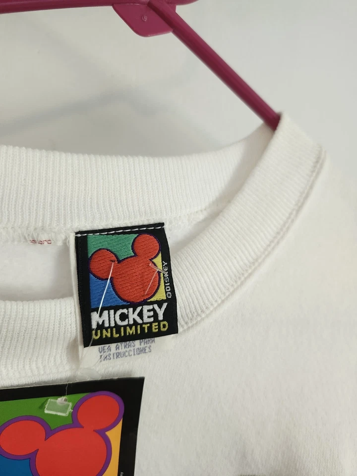 Vintage Mickey Unlimited Christmas Donald Skiing Disney L Crewneck Sweatshirt Lg - Image 2 of 4