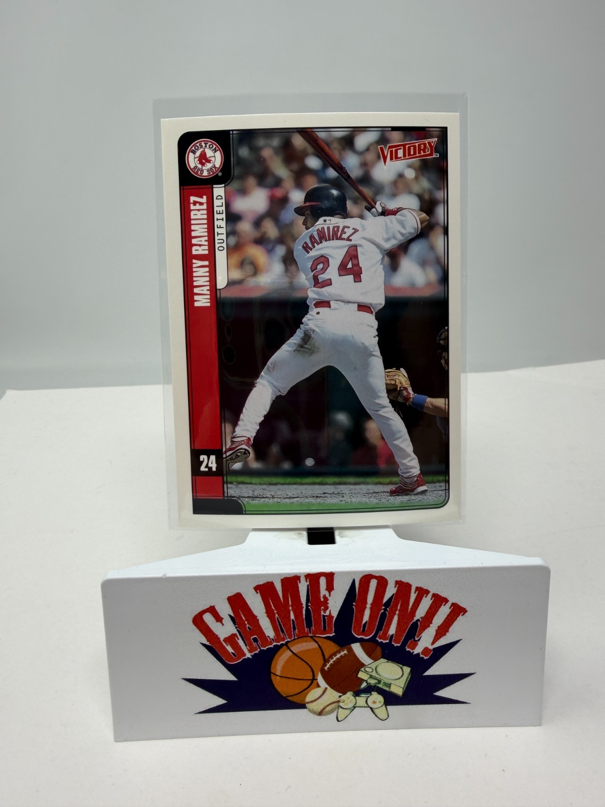 2001 Upper Deck Victory Baseball Manny Ramirez Card #148