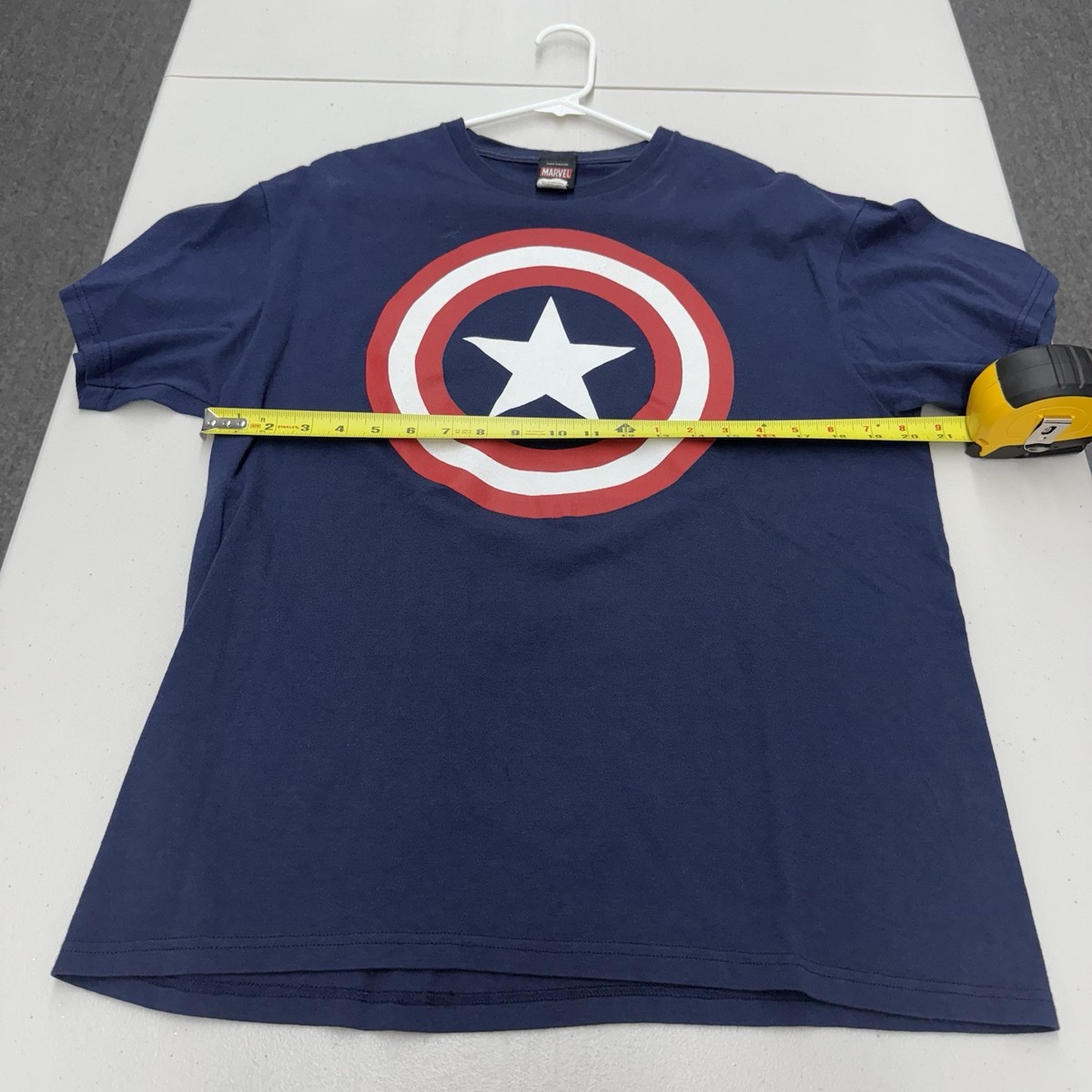 Marvel Rivals T-Shirt Captain America Size XL Heroes Inc