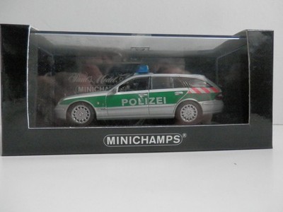 1/43 Minichamps 400 031591. Mercedes-Benz E Klasse T Modell Polizei. Berlin