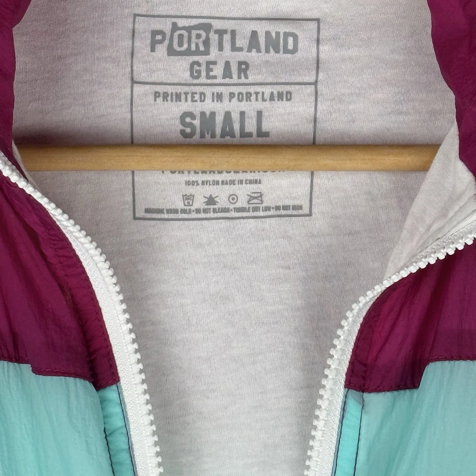 Portland Gear Womens Windbreaker Size Small Color Block Y2K Pink & Blue GEAR - Image 3 of 4
