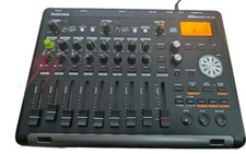 TASCAM DP-03 Digital Portastudio 8 Track Multitrack Recorder CD w/ Power Adapter