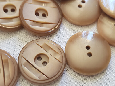 Lot De 8 Boutons Vintage Marron Travaillés, 2,3 Cm, à Trous - Réf 5128 - Occasion