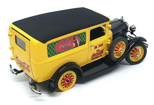 Danbury Mint 1/24 Scale 127-03 - 1931 Ford Coca Cola Delivery Truck - Picture 2 of 6
