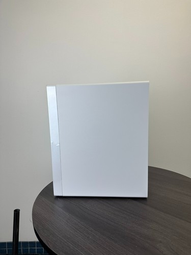 Dell XPS 8940 Desktop Special Edition, RTX 3060, Core i5, 8GB RAM, 1TB HDD - Picture 3 of 7