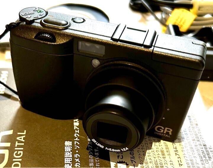 RICOH GR DIGITAL Digital Camera First Generation Model Rare