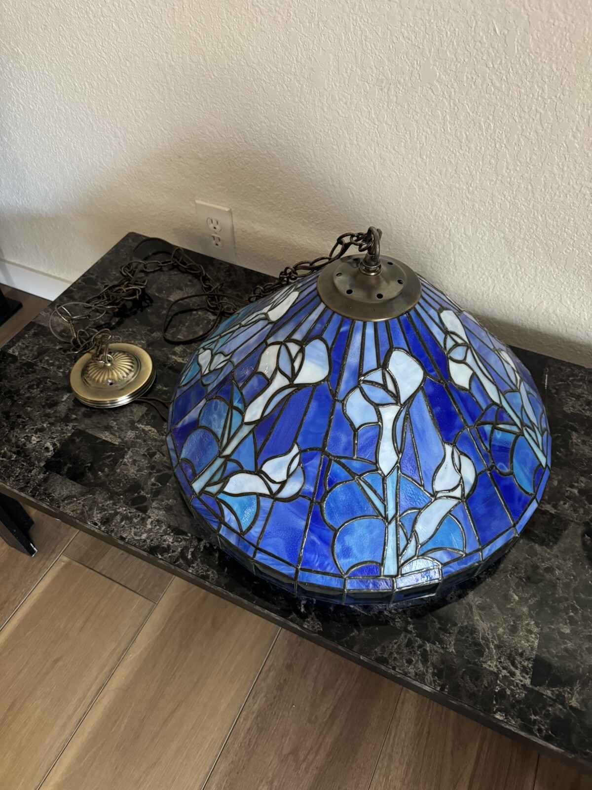 STAINED GLASS OVERHEAD HANGING LAMP - ITALY HAND CRAFTED