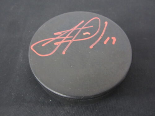 Disco da hockey autografato firmato Jonathan Toews Chicago Blackhawks con COA 860 - Foto 1 di 2