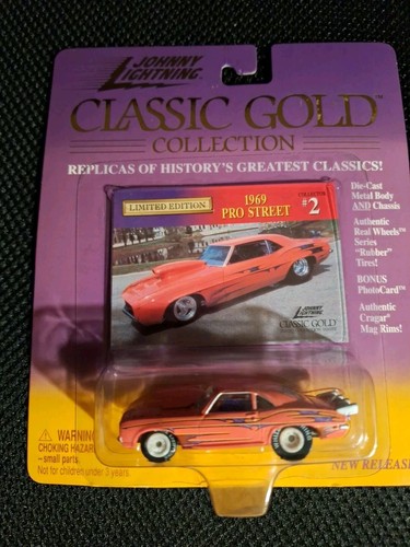 Johnny Lightning Classic Gold 1969 Chevy Camaro Pro Street White Lightning RARE - Picture 3 of 6