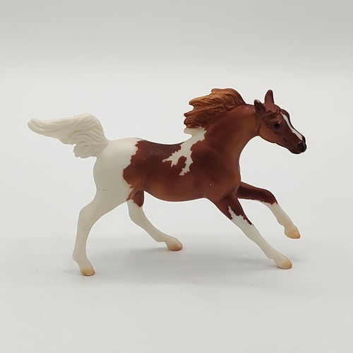Breyer Stablemates #5906 Mustang Chestnut Pinto G3 Mold 5625 - Picture 9 of 9