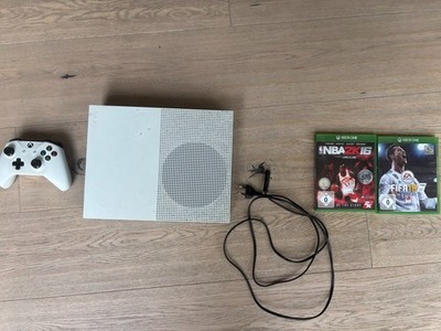 Microsoft Xbox One S 500 GB Weiß inkl. Controller, FIFA 18 & NBA 2K18