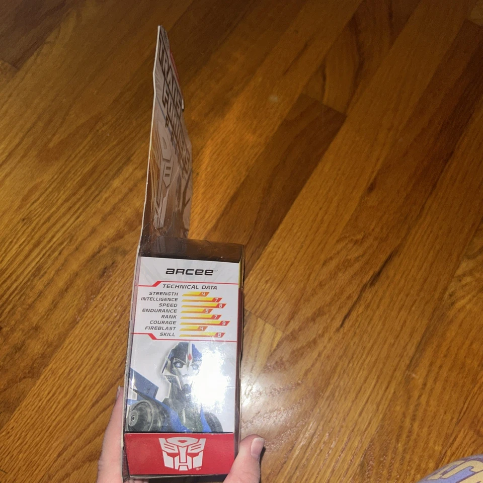 Transformers Prime: Robots In Disguise Arcee Autobot Nuevo Sellado De Lujo EE. UU. PARED Foto 2 de 3