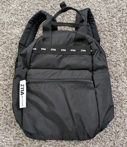 Zyia Active Vooray Yoga Flux Backpack Black Activewear Bag EUC Zyia Active Vooray Yoga Flux Backpack Black | Mercari main image 2