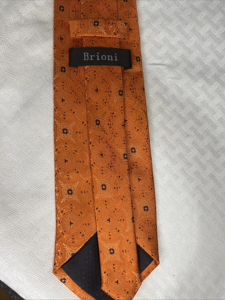 Corbata “Brioni” 100 % seda, hombre, naranja con detalles azul marino, hecha en Italia Foto 4 de 4