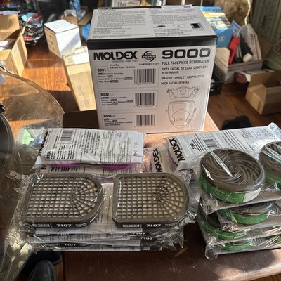 Moldex 9003 Series Full Face Mask Air Respirator Size Large & (16)2pc Cartridges