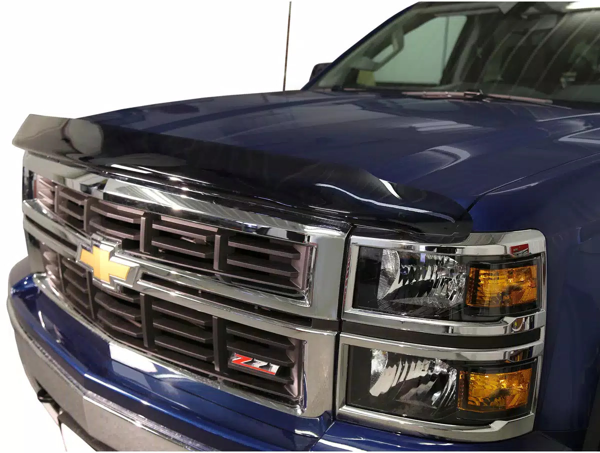 AVS Bugflector Bug Shield Fits 2007-2013  Avalanche/Surburban/Tahoe Smoke