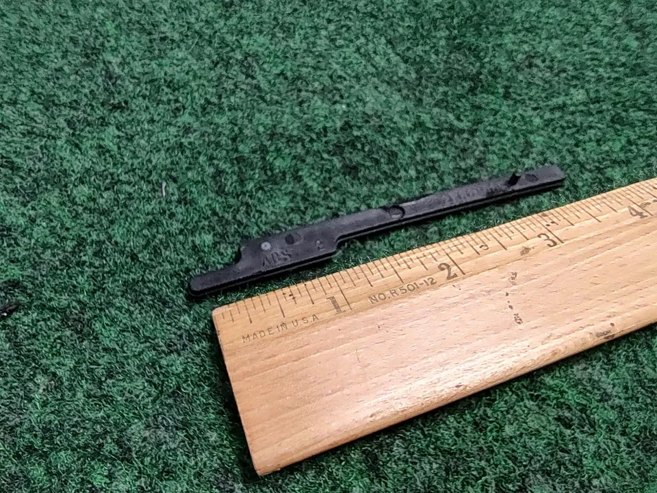 BUICK LESABRE LIMITED Por Buick DELANTERO TRASERO EMBLEMA LATERAL LOGOTIPO INSIGNIA SÍMBOLO FABRICANTE DE EQUIPOS ORIGINALES 3S2 Foto 4 de 4