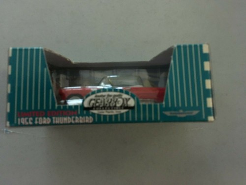 GearBox Collectible Limited 1956 Ford Thunderbird/Pedal Car Division Fiesta Red  - Picture 8 of 9