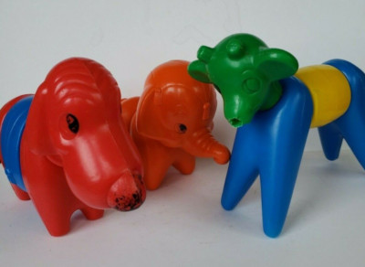 Tupperware Tupper Toys Vintage ZOO-IT-YOURSELF Animal Set 11 pieces Elephant Dog