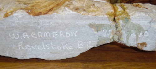 Carved Stone Grizzly Bear Statue - W.A. Cameron Revelstoke B.C. - Repaired Base - Picture 9 of 11