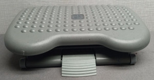 Rubbermaid Eldon Height-Adjustable Tilting Under Desk Footrest