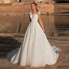 Luxury Wedding Dresses Sexy V-Neck A-Line Bridal Gowns Mopping Length Princess