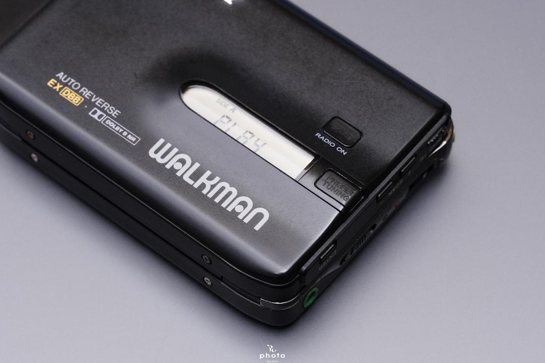 SONY WALKMAN FM/AM 名機 カセットウォークマン WM-FX70 SONY