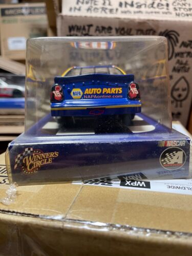 Winner's Circle 2001 Michael Waltrip #15 Napa Monte Carlo 1/24 Scale Diecast - Picture 3 of 4