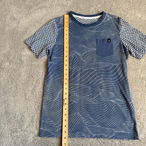 Jordan JumpMan Blue Wavy and Zig Zag Design Shirt Men's Size S - Picture 4 of 7