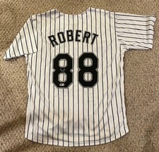 LUIS ROBERT Jr. Autographed Signed WHITE SOX CUSTOM JERSEY with Beckett Hologram