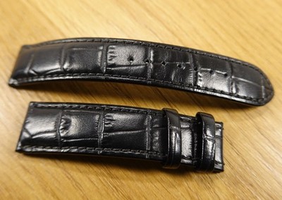 NEU ORIGINAL UNION GLASHÜTTE 20 - 18 schwarz Kalbsleder mit Krokoprint Armband