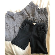 Carter's Kid boys size 4/5 set 3 pair of khaki shorts lot gray and blue