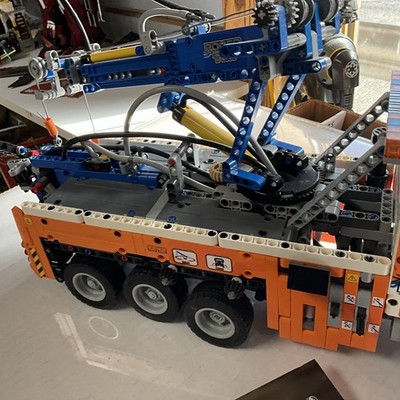 LEGO TECHNIC: Heavy-duty Tow Truck (42128) for sale online | eBay