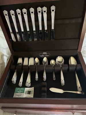 51 Piece Set 1847 Rogers Bros Eternally Yours Silverplate Flatware