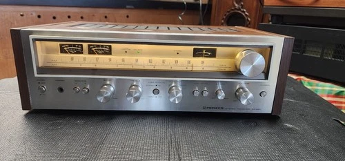 PIONEER SX-680 AM/FM VINTAGE RECEIVER-SERVICED