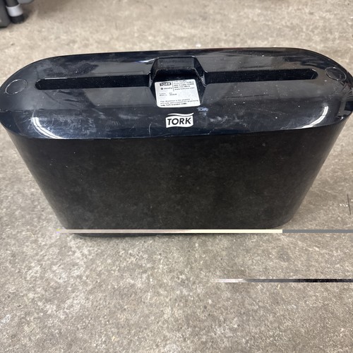 Tork 302028 Xpress  Countertop Dispenser Black  