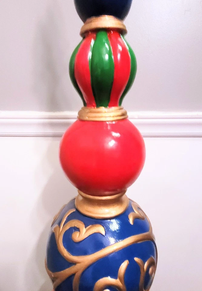 Adorno navideño bola topiario remate pedestal 48" decoraciones de exhibición Foto 3 de 4