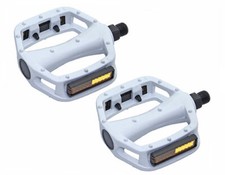 NEW! ABSOLUTE 505 BICYCLE ALLOY PEDALS IN WHITE COMPATIBLE WITH 9/16 CRANK.