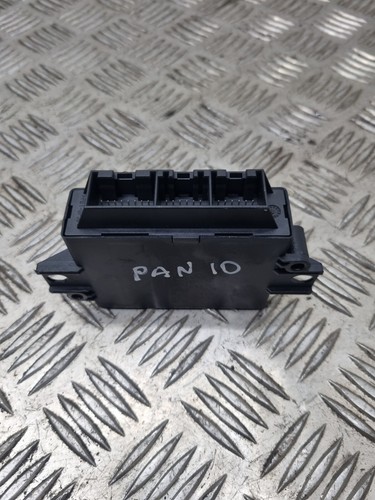 Porsche Panamera 970 Parking Distance PDC Control Module 97061818305 2010 - Picture 5 of 7