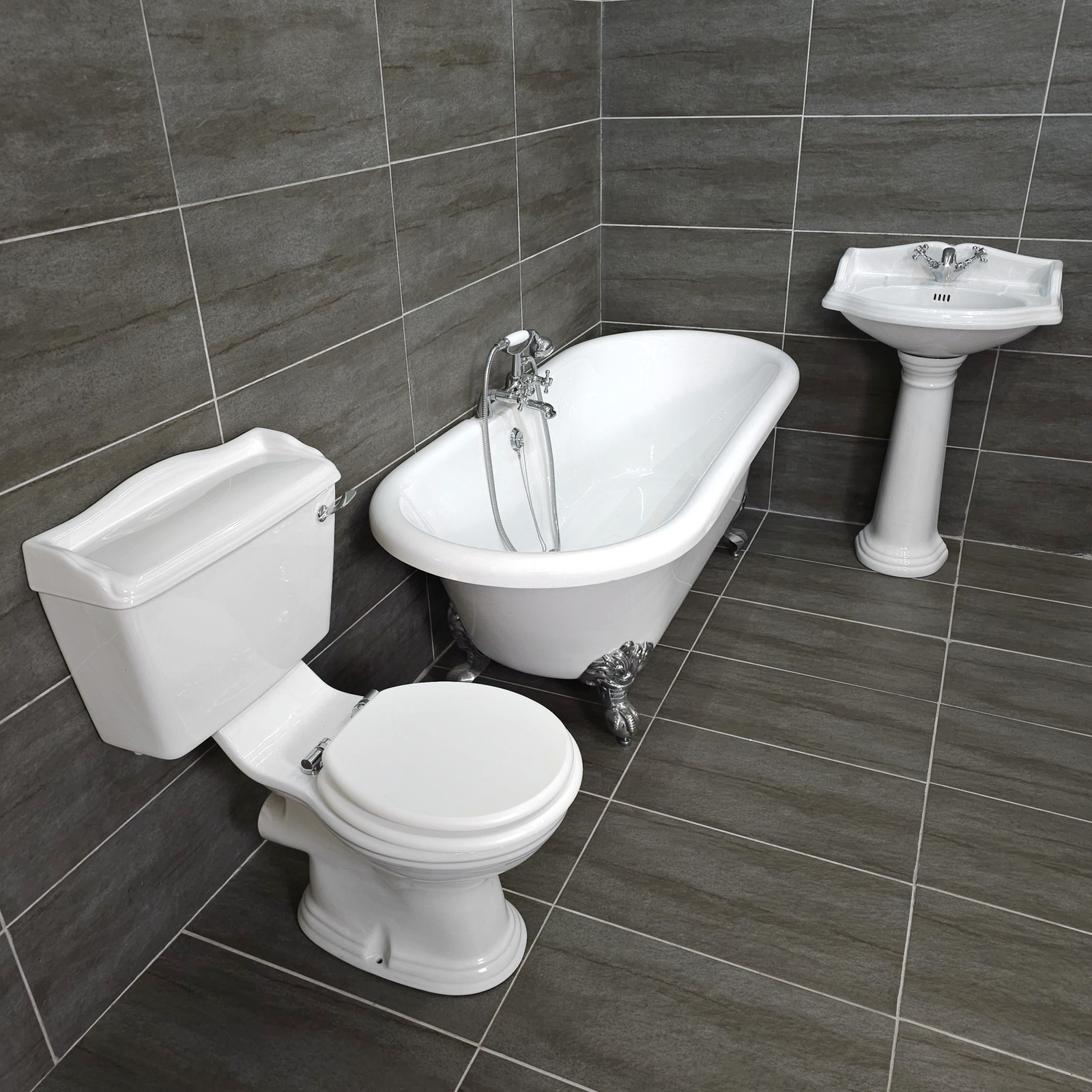 Ryther Kent Complete Traditional Roll Top Bathroom Suite Inc Taps eBay