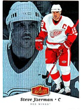 2006-07 FLAIR SHOWCASE #38 STEVE YZERMAN Detroit Red Wings Hockey Card
