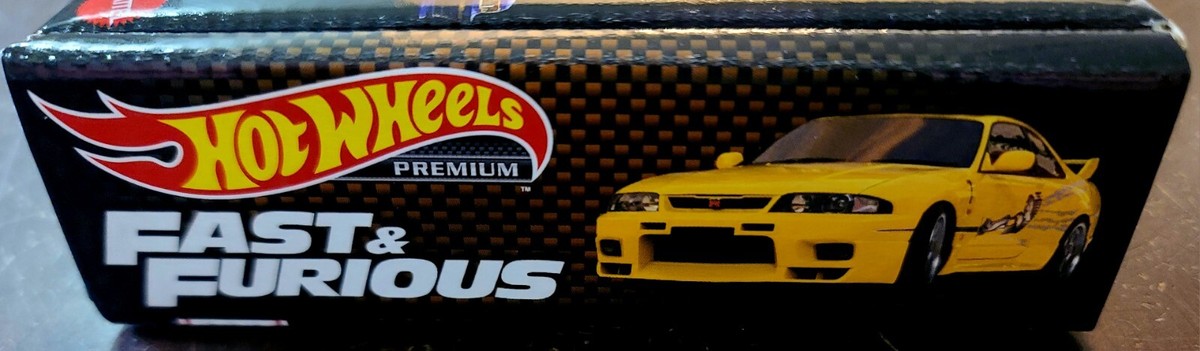 Hot Wheels 2023 Fast & Furious Premium Bundle Box Set R33 S15