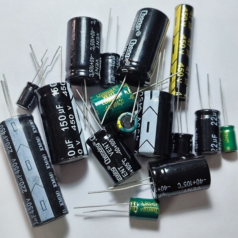 3 X CONDENSATEUR CHIMIQUE ÉLECTROLYTIQUE 2,2µF 2,2uF 50V -40 105°C