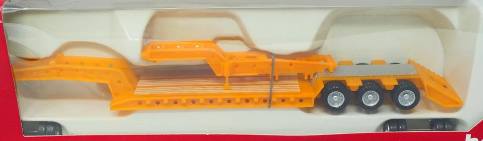 Herpa Promotex 5394, Yellow Heavy Lowboy Equipment Trailer, 1/87 HO Scale - Image 2 of 3