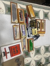 Vintage TYCO HO Electric Train Set And Track