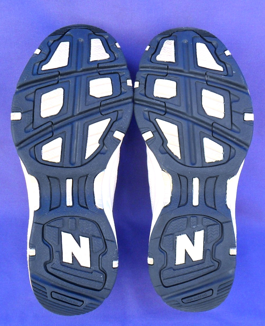 NEW BALANCE 608v2 Sneakers White Navy Mens 11 4E Extra Wide Training Walking EUC thumbnail 9